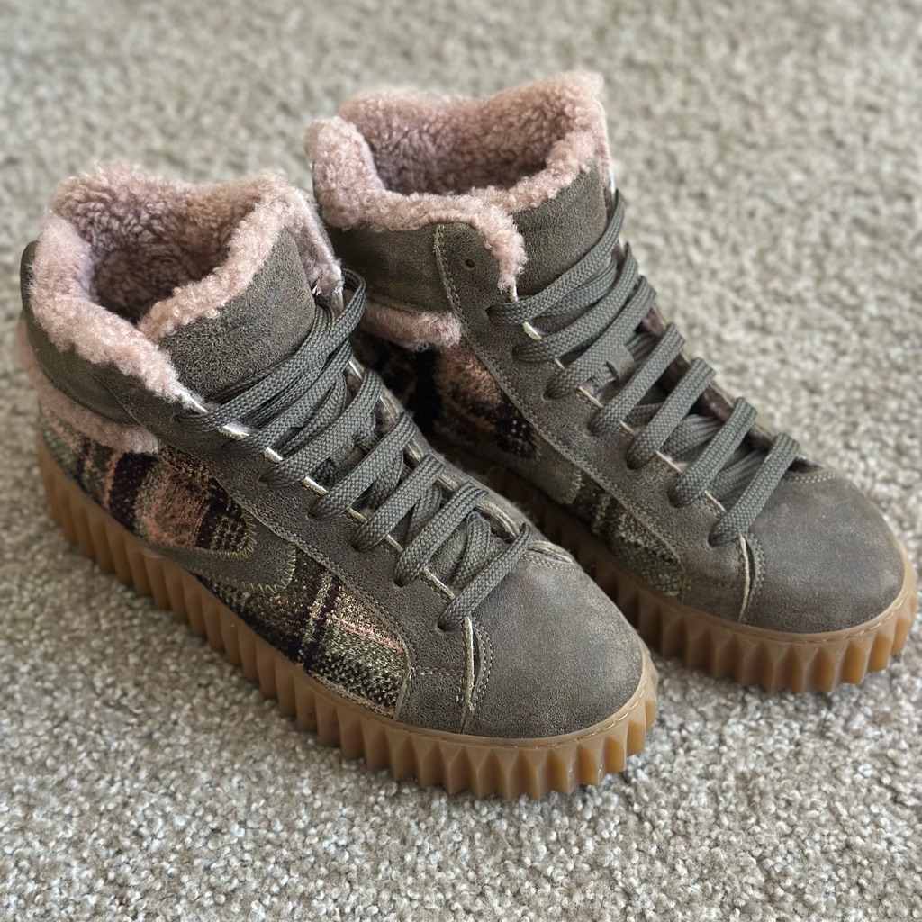 Voile Blanche Olive And Pink High-Top Sneakers